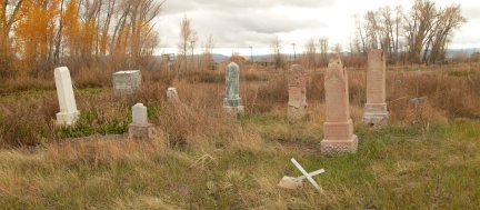 Conejos Cemetery overview