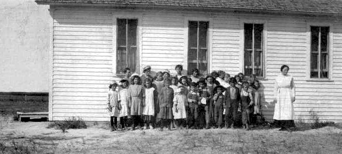 Center School 1914 Student Photo
