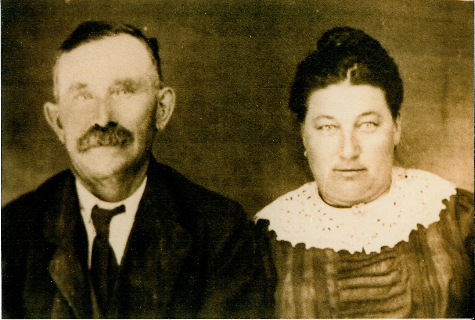 Ken and Ethel Powell of Wray